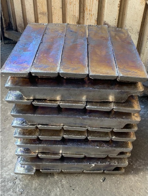 High-purity metallic antimony