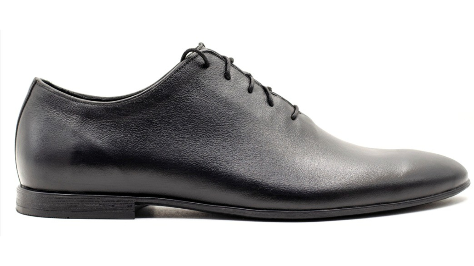  leather footwear