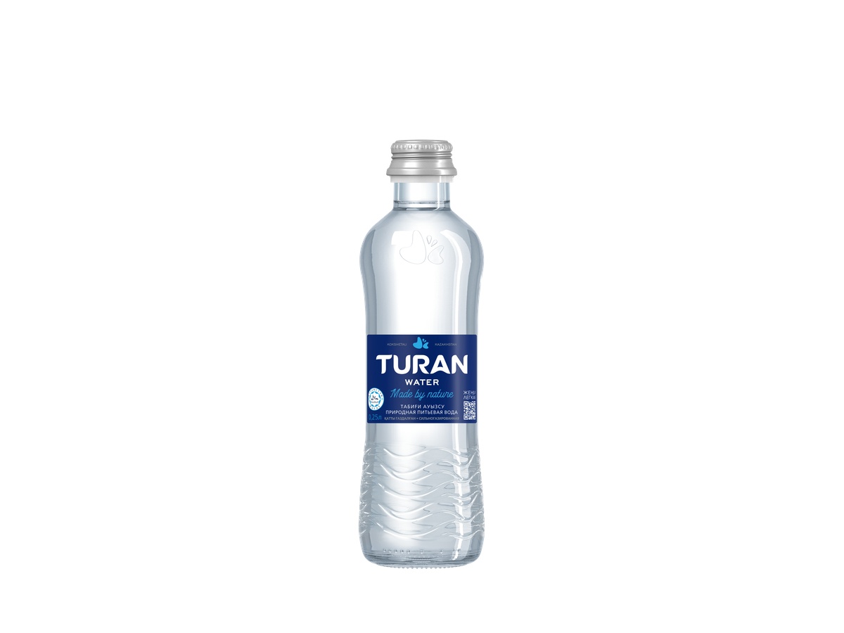 TURAN natural sparkling drinking water in a glass bottle, volume 0.25 L.