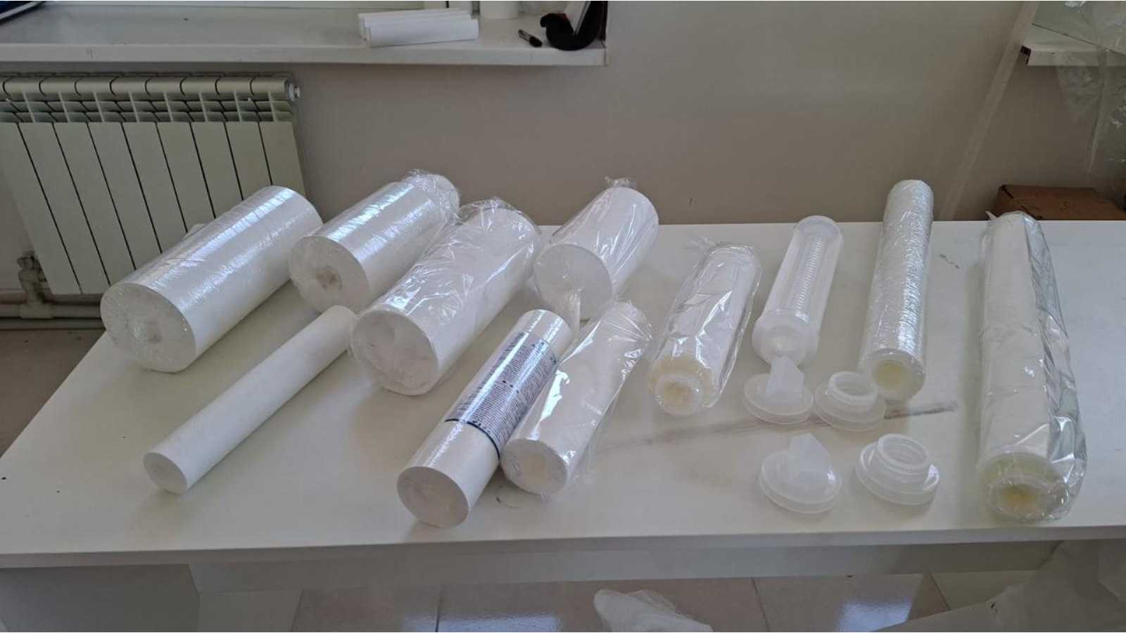 Cylindrical filter cartridge