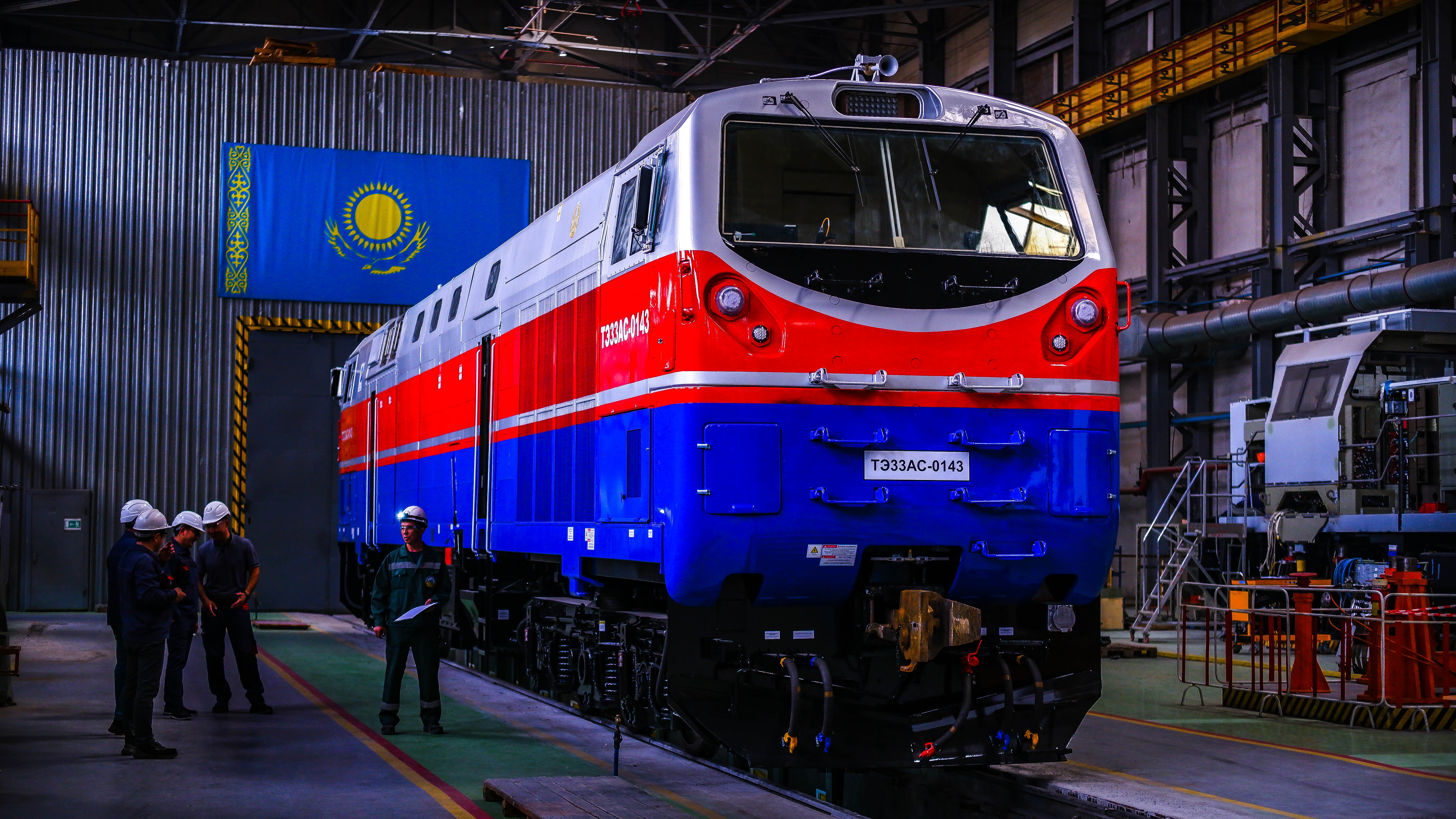 TE33AC series mainline freight single-unit diesel locomotive