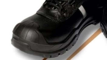 Low shoes