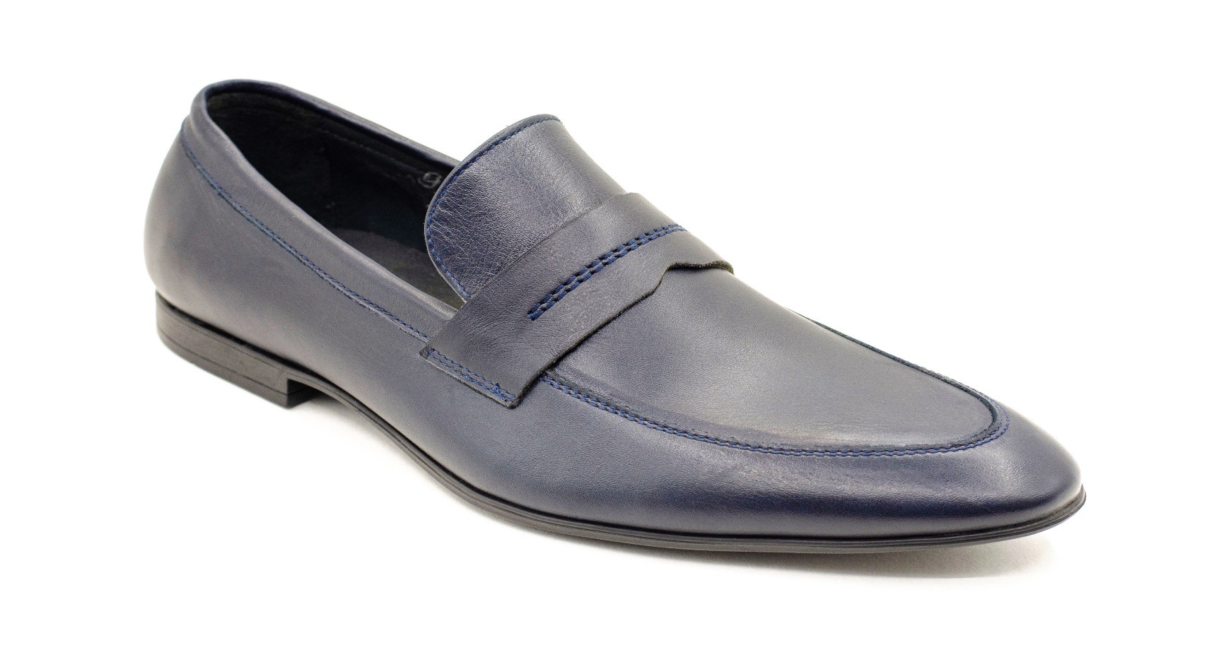  leather footwear