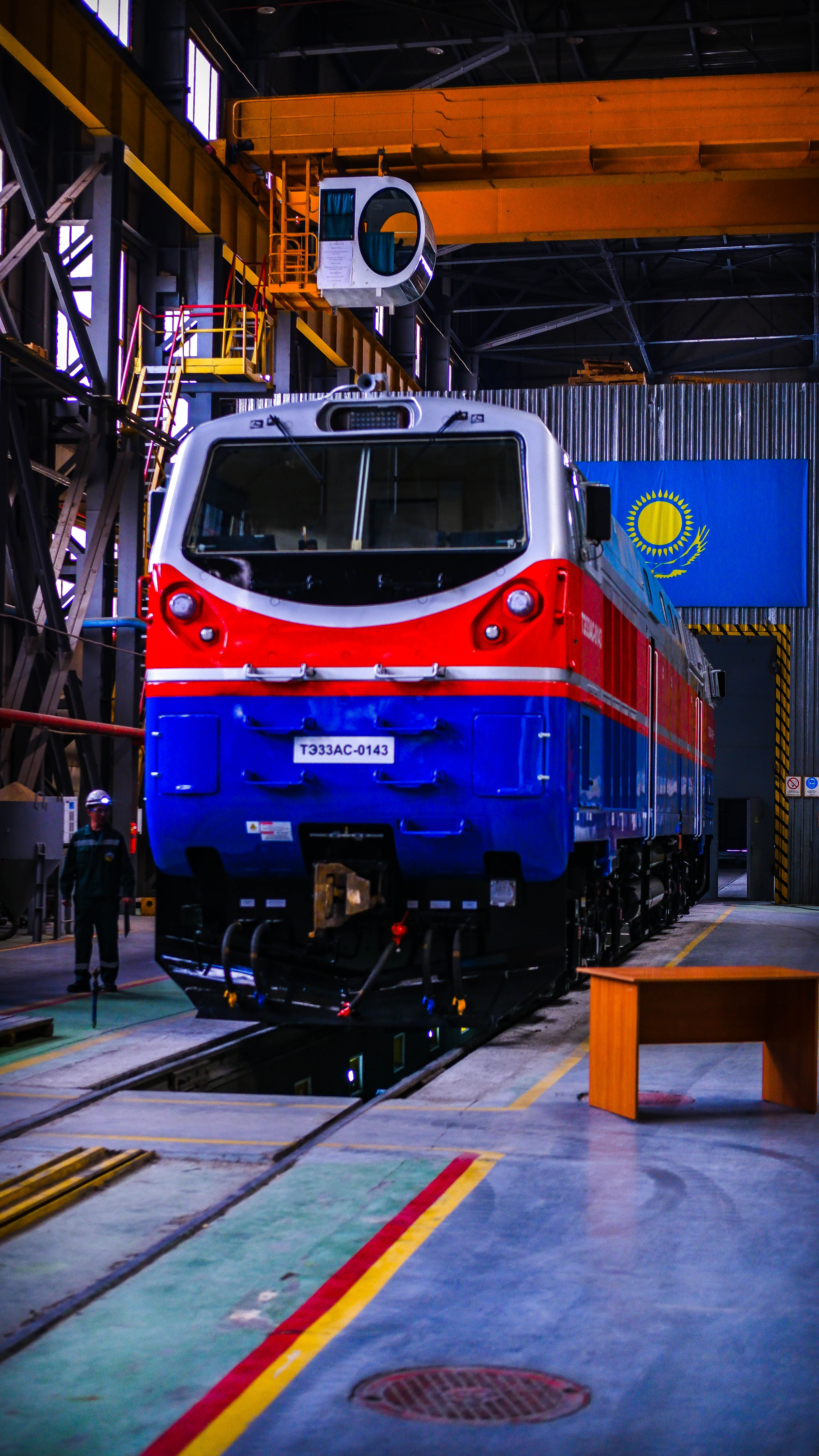 TE33AC series mainline freight single-unit diesel locomotive
