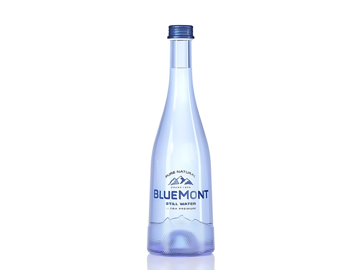  BlueMont natural still drinking water in a glass bottle, volume 0.7 L.