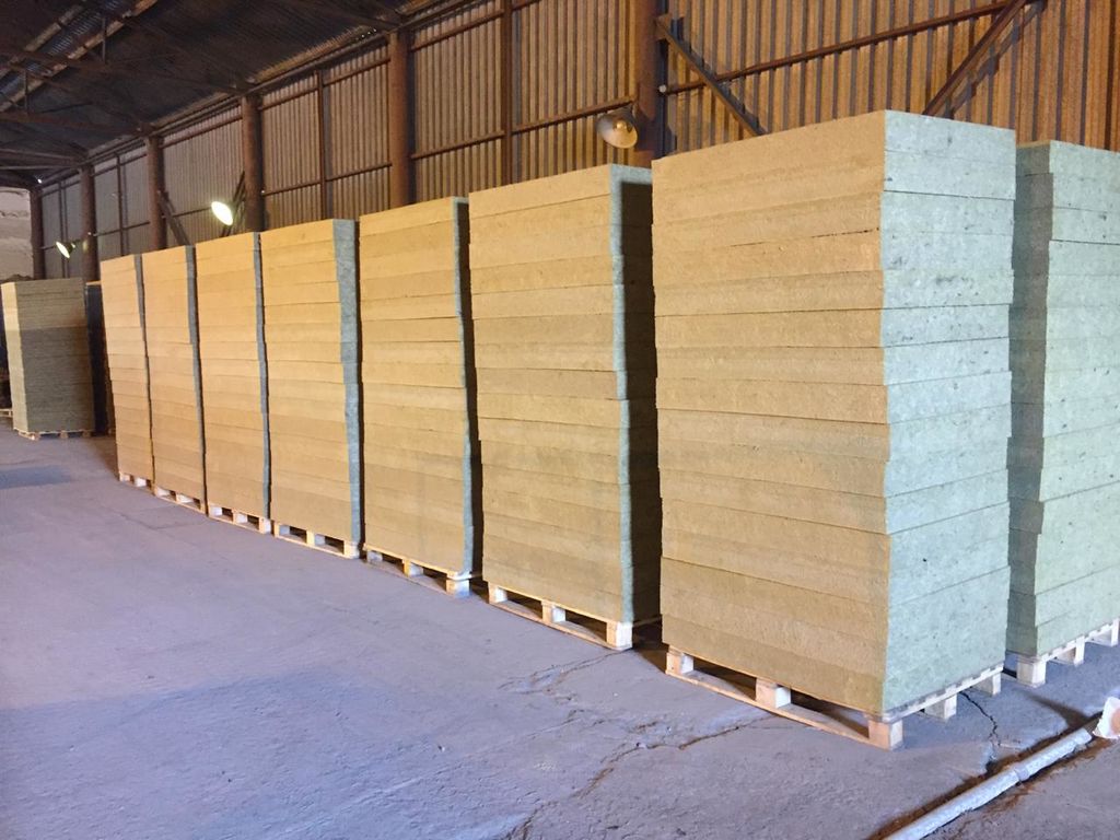 Non-combustible thermal and sound insulation boards made of mineral wool P75