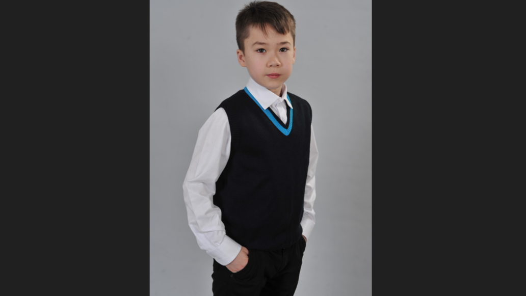 Knitted vest