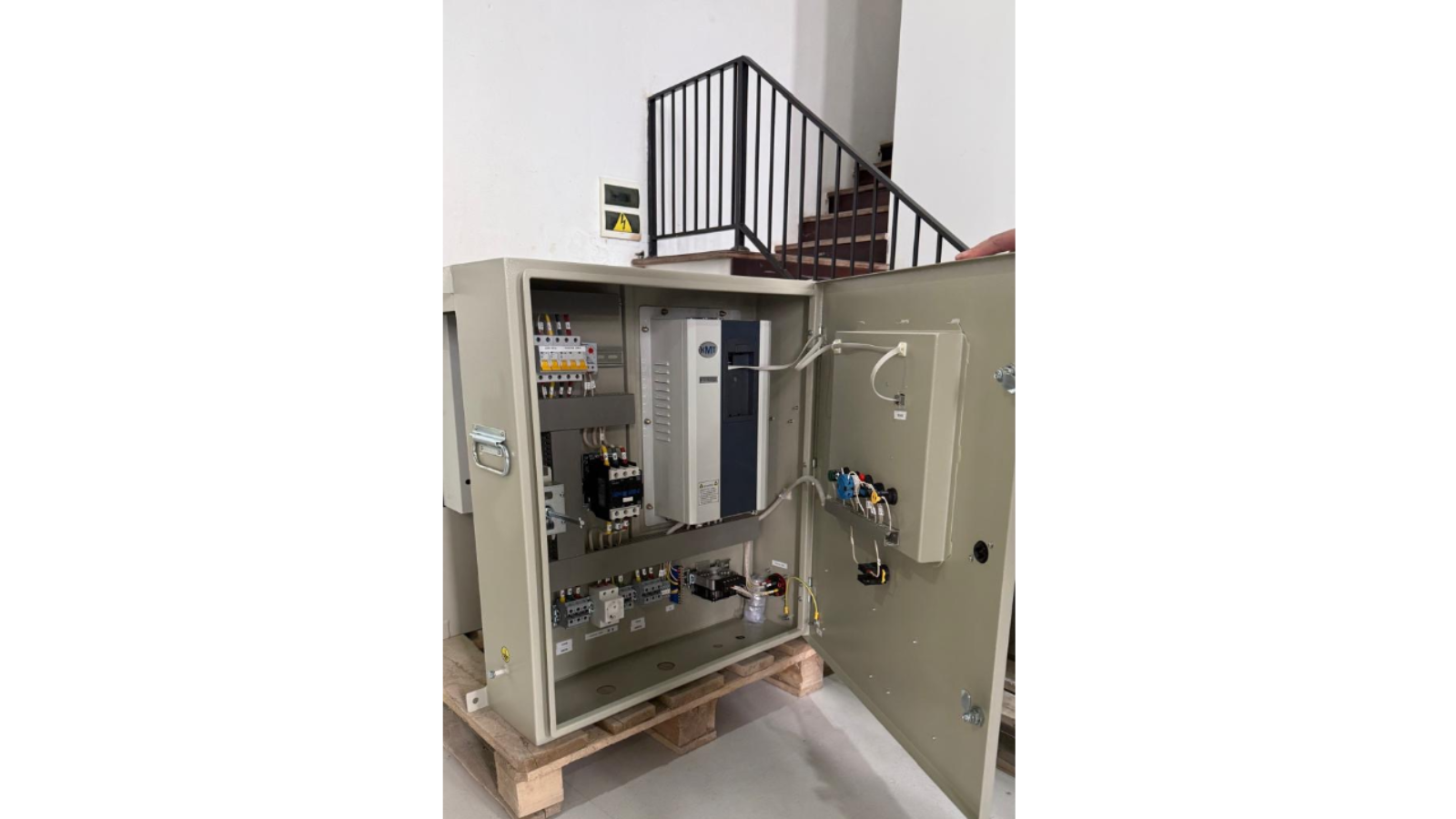 Control Cabinet with Frequency Converter