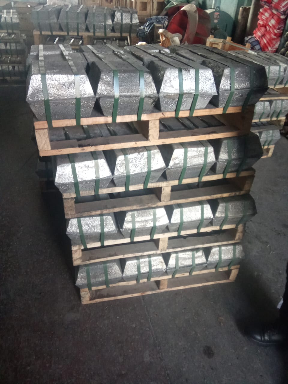 Grade lead 